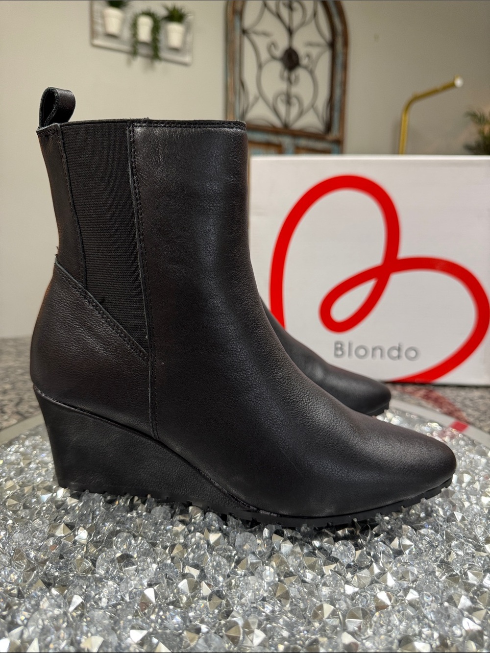 Blondo Verna Black Leather Wedge Chelsea Boot NEW 6.5